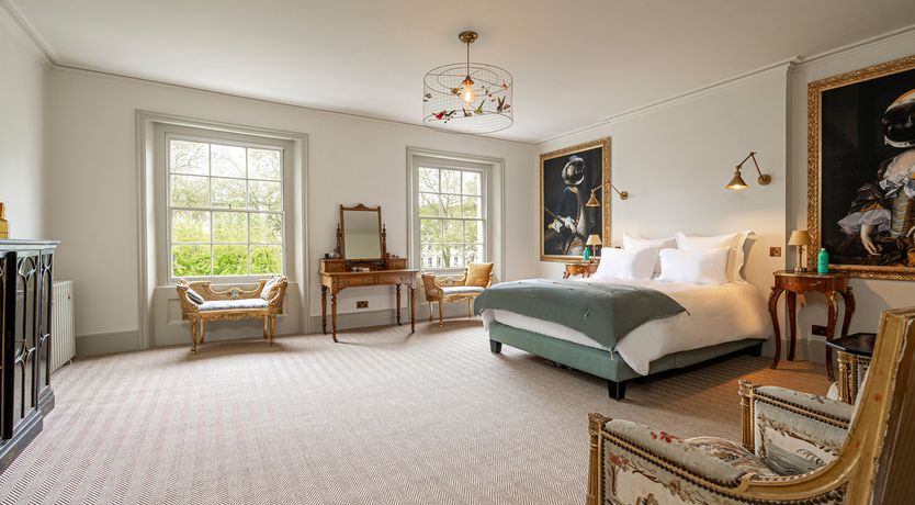 Photo of The Artist Dreams