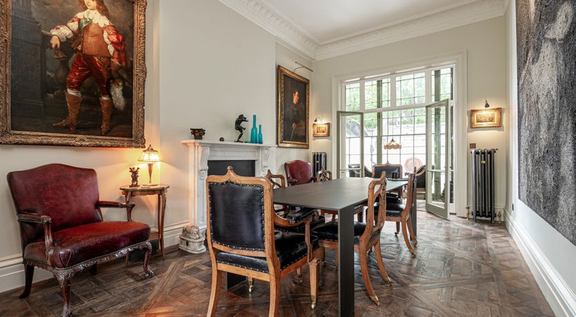 Photo of The Artist Dreams