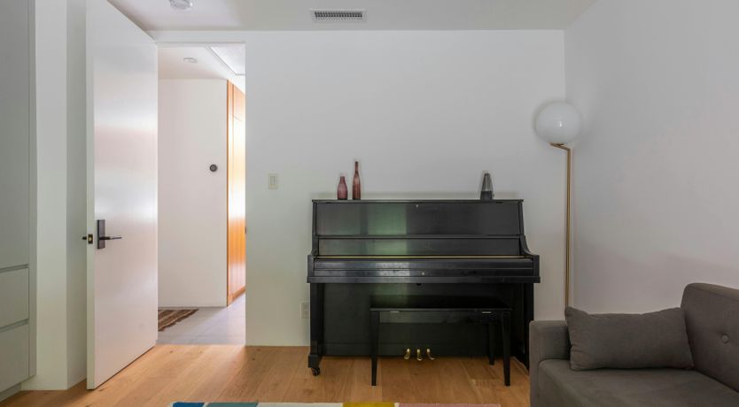 Photo of Laurel Luxe