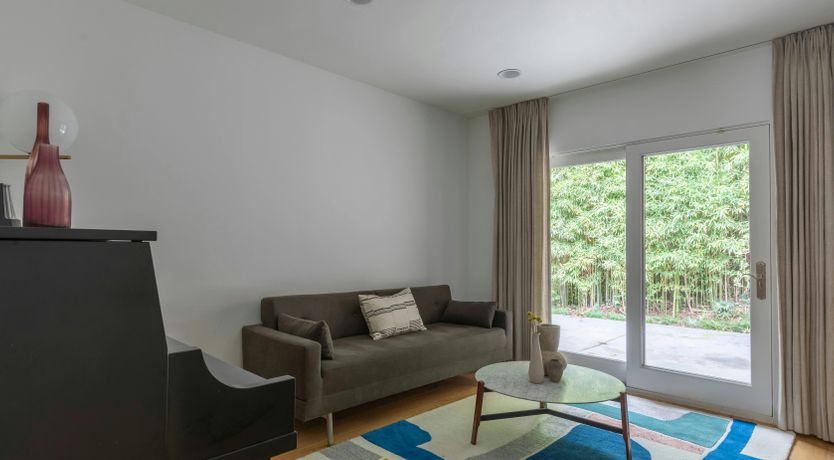 Photo of Laurel Luxe