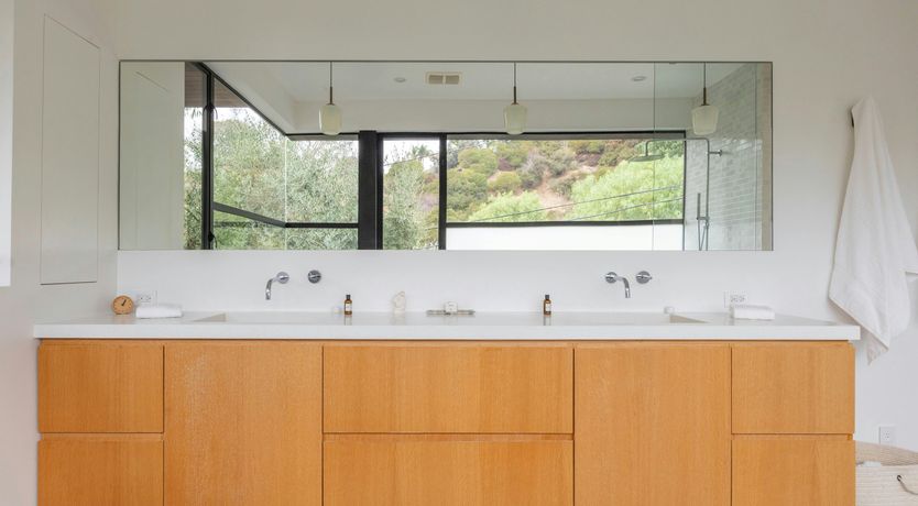 Photo of Laurel Luxe