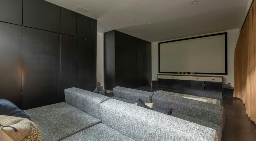 Photo of Laurel Luxe