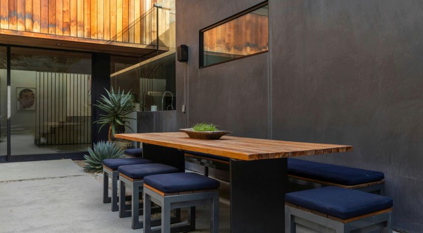 Photo of Laurel Luxe