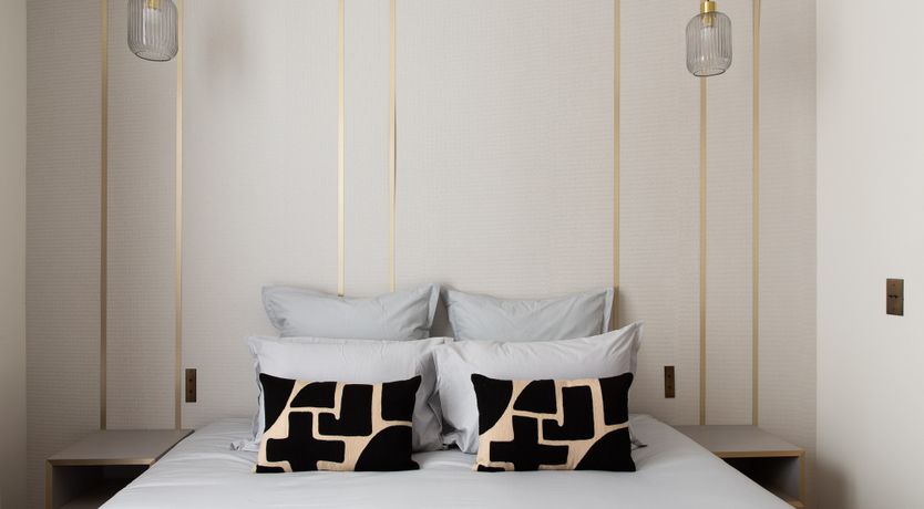 Photo of A Parisian Portrait