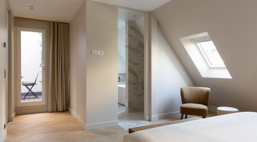 Photo of A Parisian Portrait