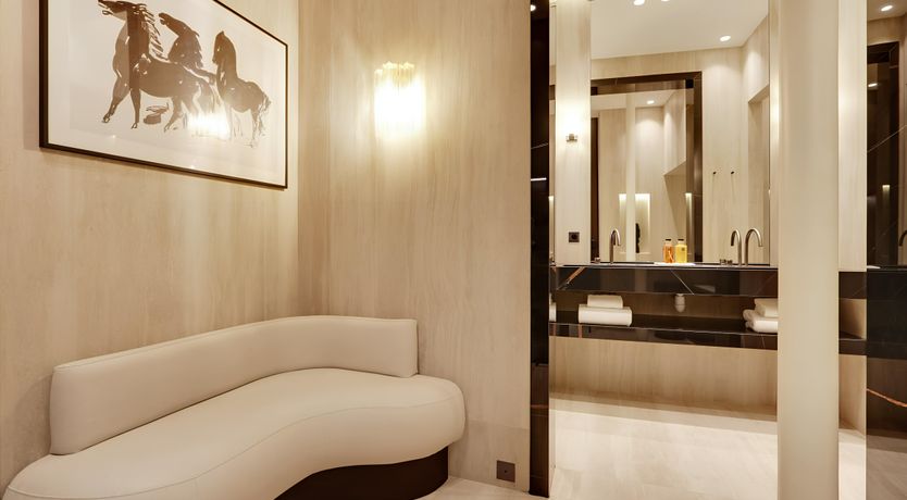 Photo of The Haussmannian