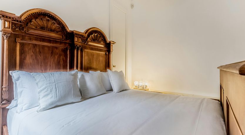 Photo of The Roman Pyramid