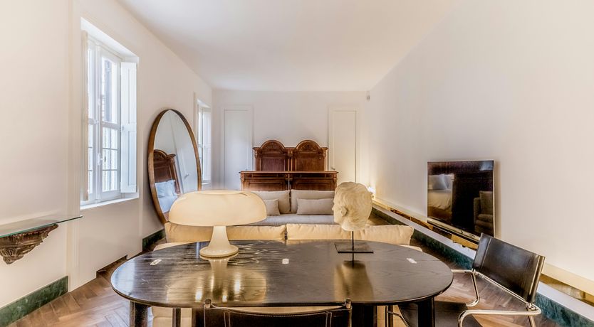 Photo of The Roman Pyramid