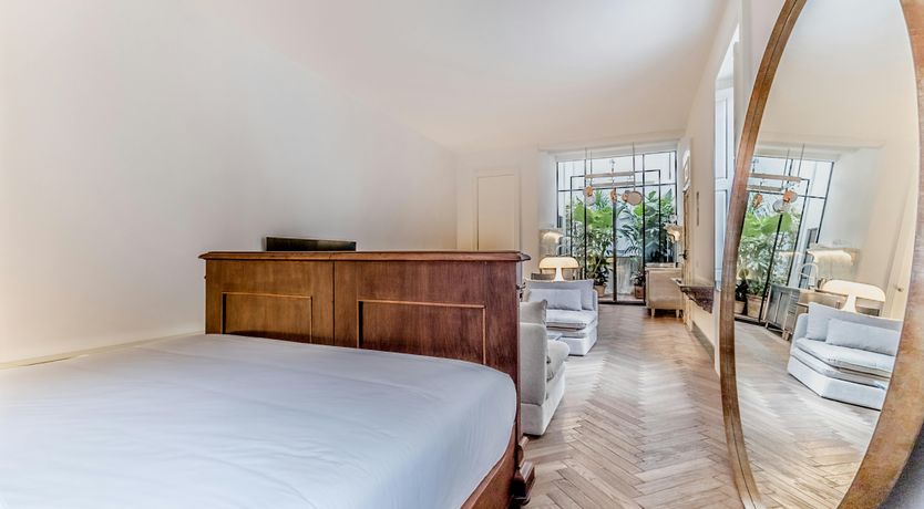 Photo of The Roman Pyramid