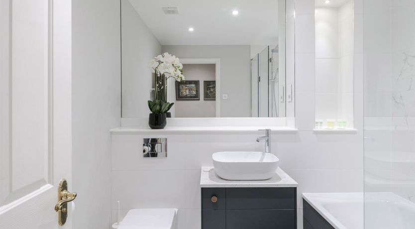 Photo of Zodiac Court