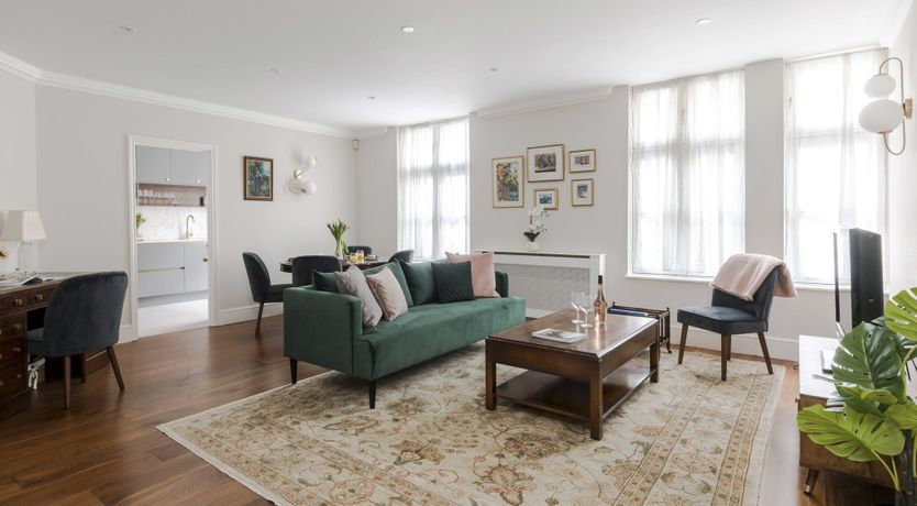 Photo of Zodiac Court