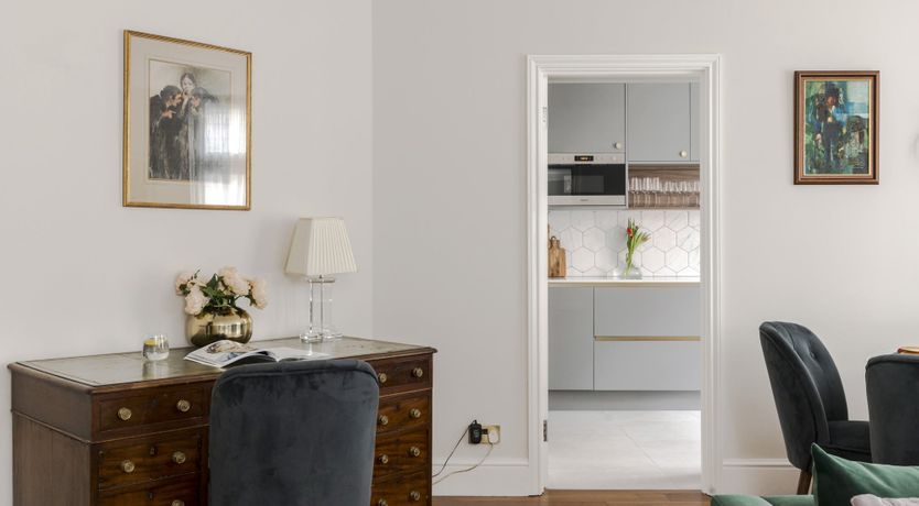 Photo of Zodiac Court