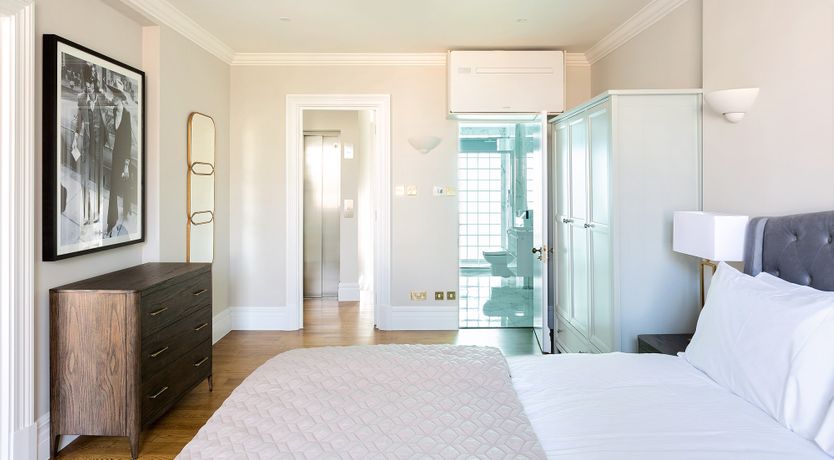 Photo of Durward Charm