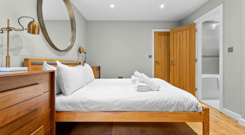 Photo of Paddington Glow