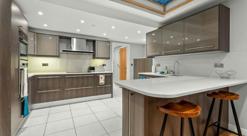 Photo of Paddington Glow