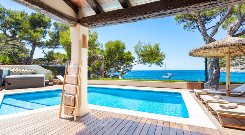 Photo of White Tides