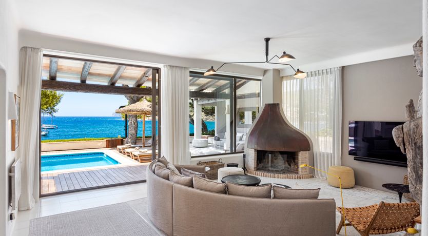 Photo of White Tides