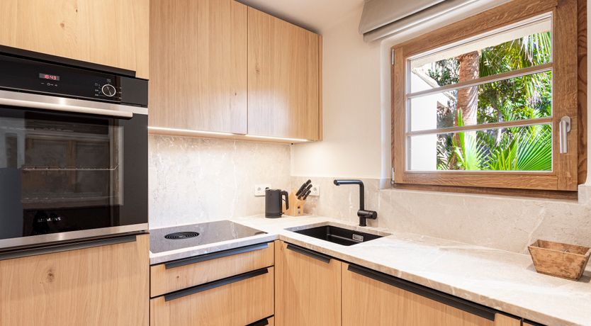 Photo of White Tides