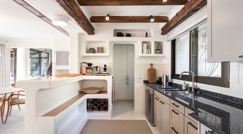 Photo of White Tides