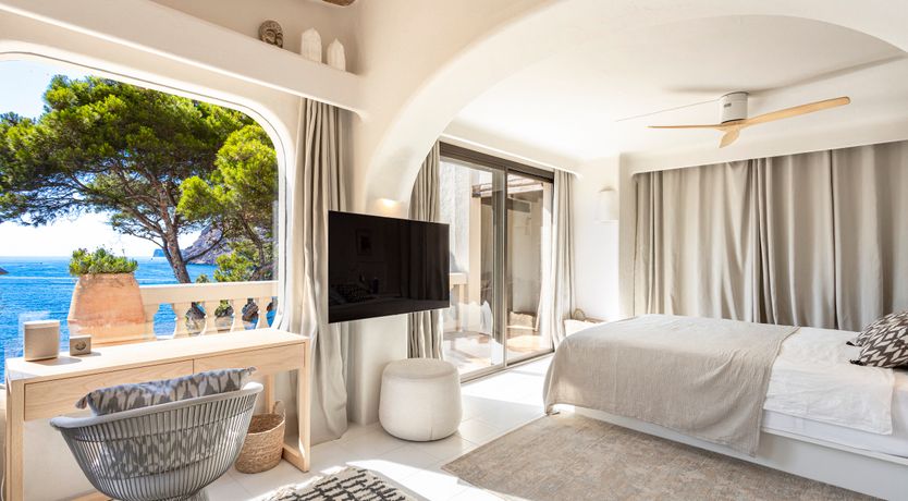 Photo of White Tides