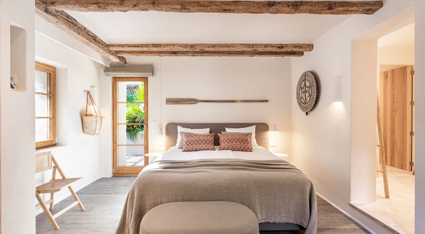 Photo of White Tides