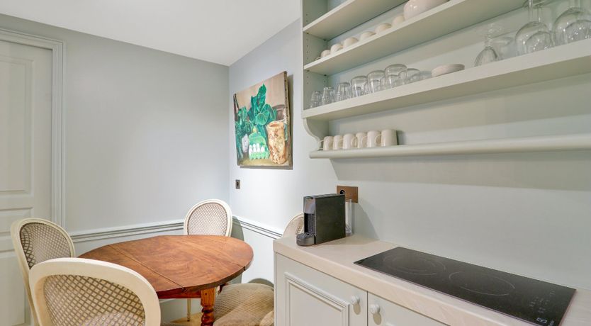 Photo of La Favorite