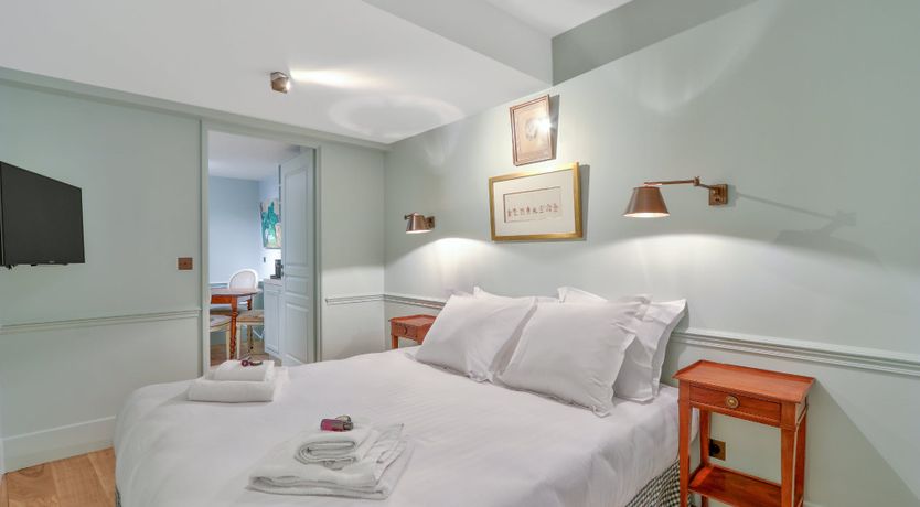 Photo of La Favorite