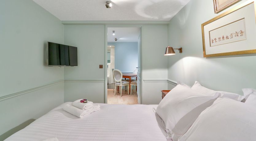 Photo of La Favorite