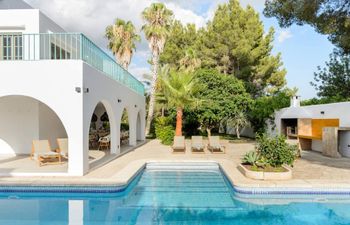 Ibiza's Delight Holiday Home