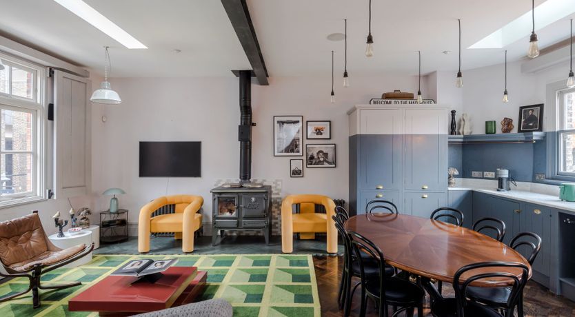 Photo of The Borough Bridge