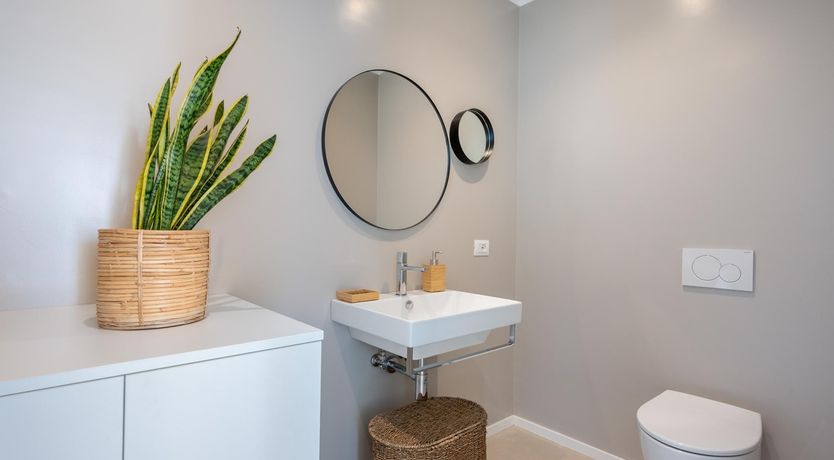 Photo of Lemons & Sunshine