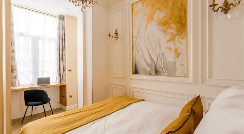 Photo of Born To Shop