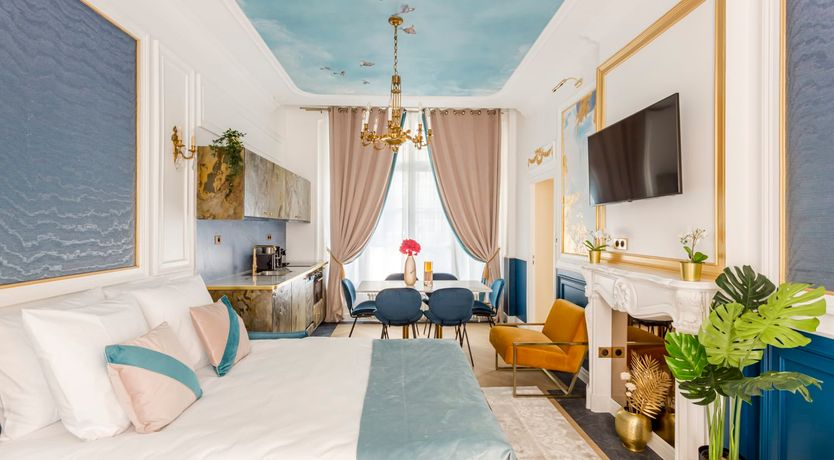 Photo of Born To Shop