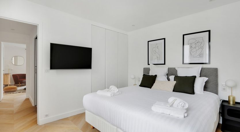 Photo of Paris Persuasion