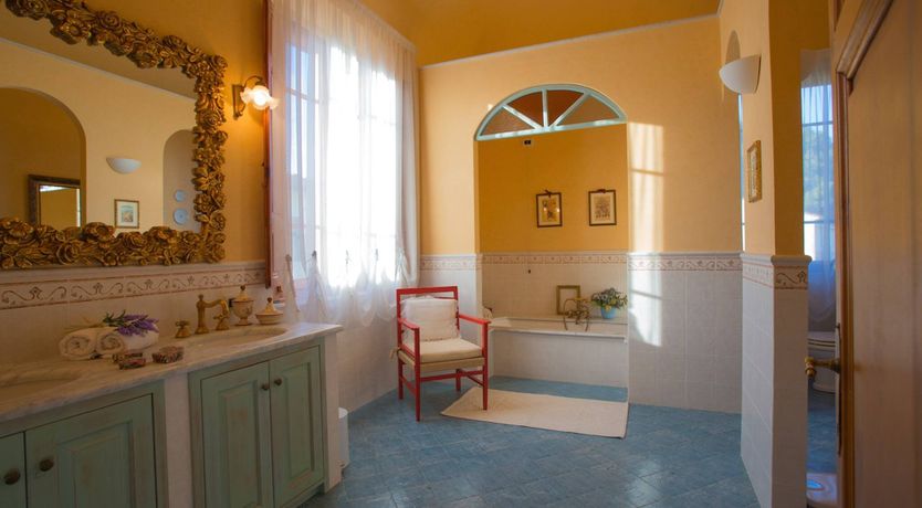 Photo of Tuscan Liberty