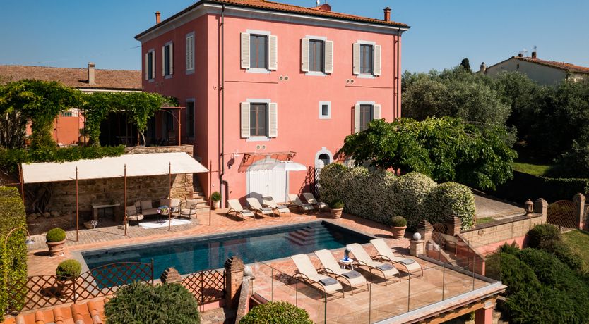 Photo of Tuscan Liberty