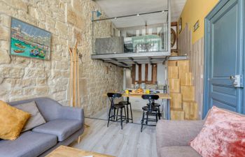 Artisan Abode Holiday Home