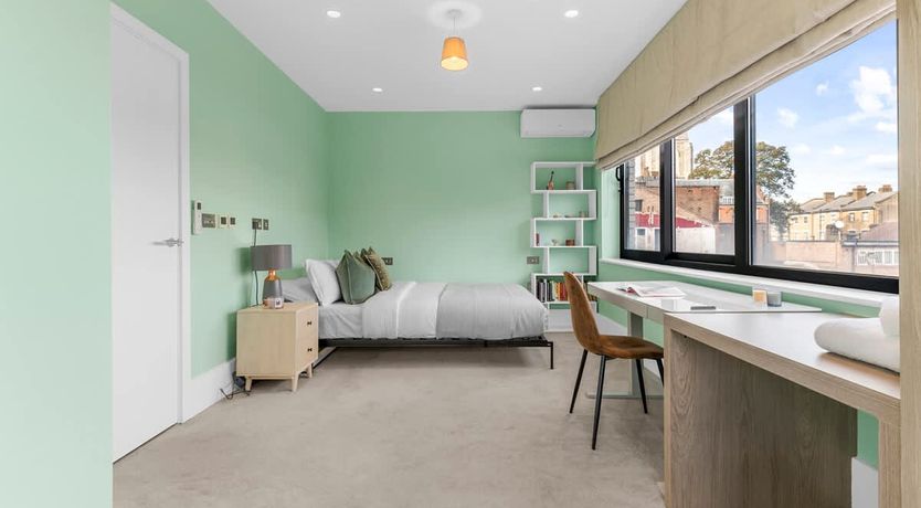 Photo of Clapham Moon