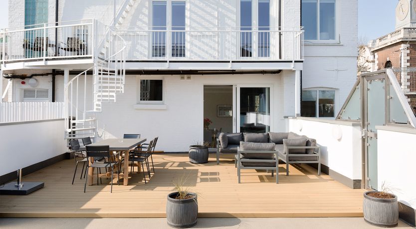 Photo of Durward Grand