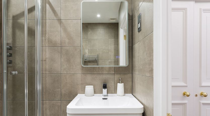 Photo of Durward Grand