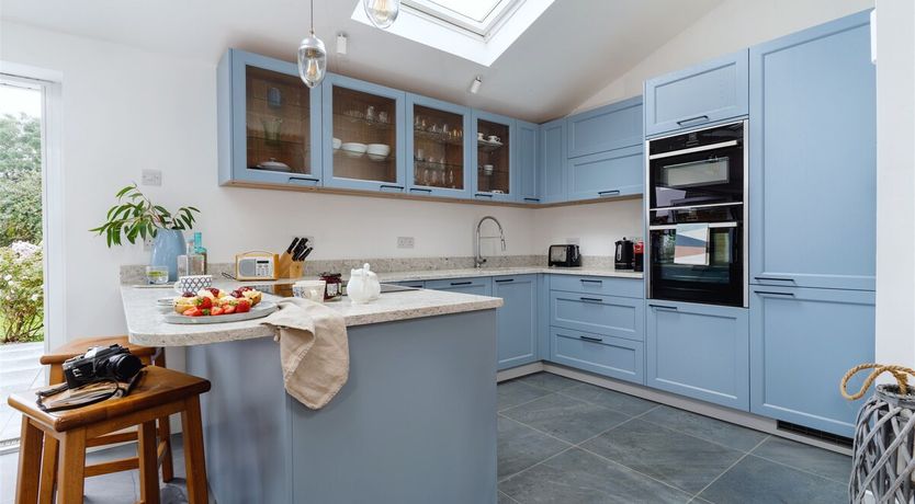 Photo of Bucket & Spade