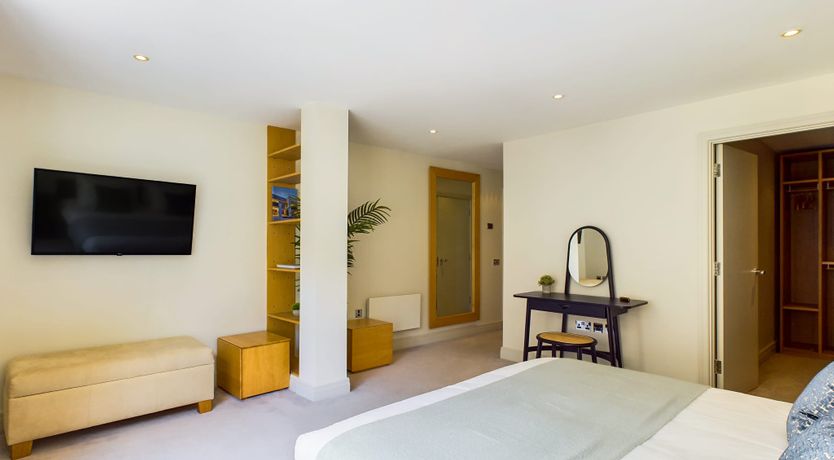 Photo of Covent Calm