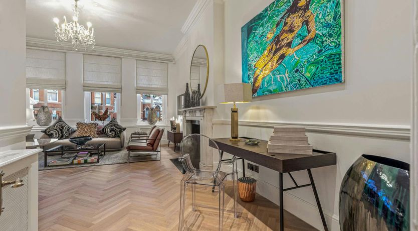 Photo of Calling You