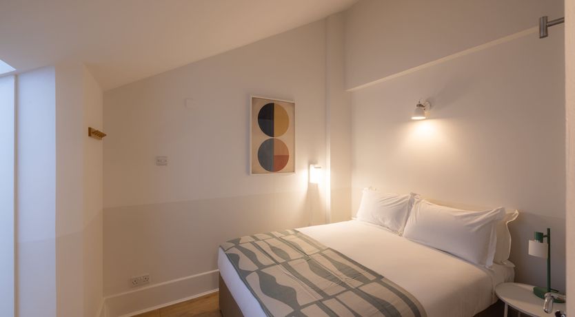 Photo of Greenhouse Light