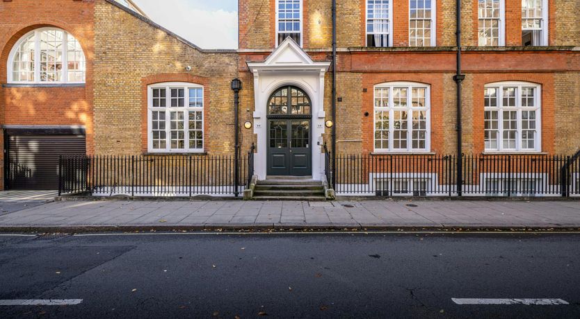 Photo of Greenhouse Light