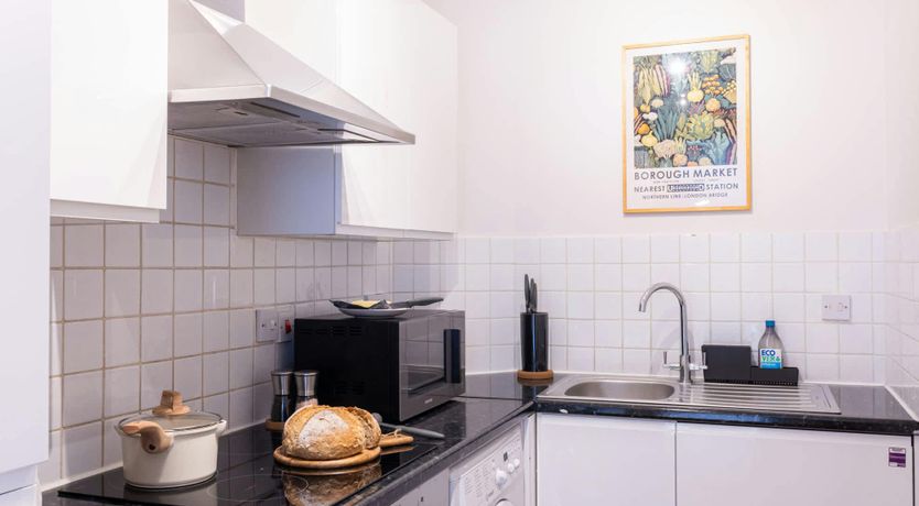 Photo of Greenhouse Light