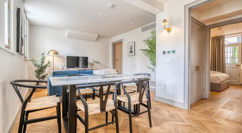 Photo of The Bloomsbury