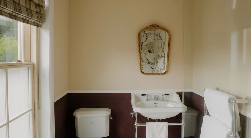 Photo of The Cheshire Set