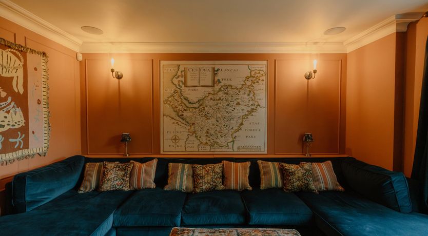 Photo of The Cheshire Set