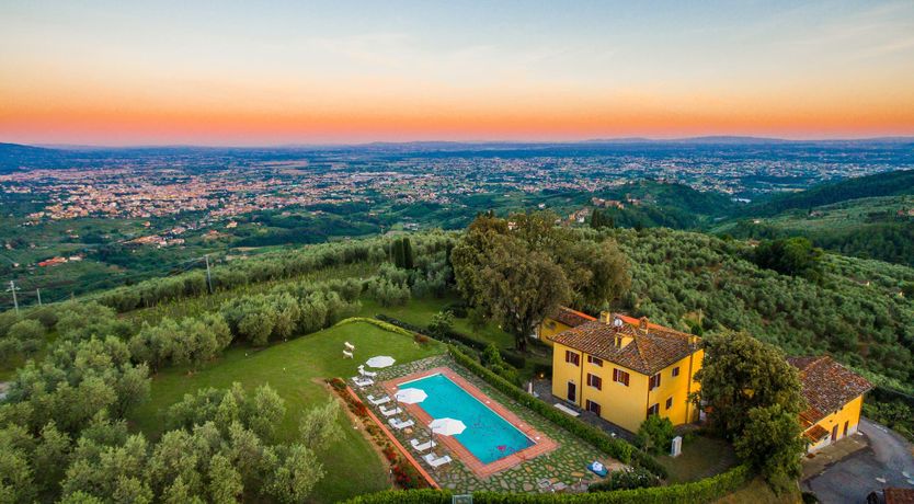 Photo of Midsummer's Gold